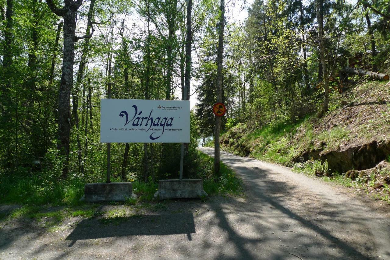 Varhaga Vandrarhem Sjuntorp Exterior photo